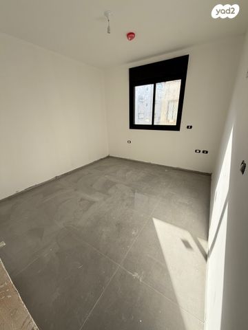 דירה, הרב קטרוני, המרכז השקט / מרכז העיר, פתח תקווה