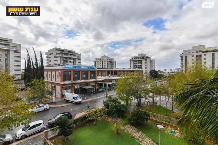 דירה, הנחשול, נאות רבין, יבנה