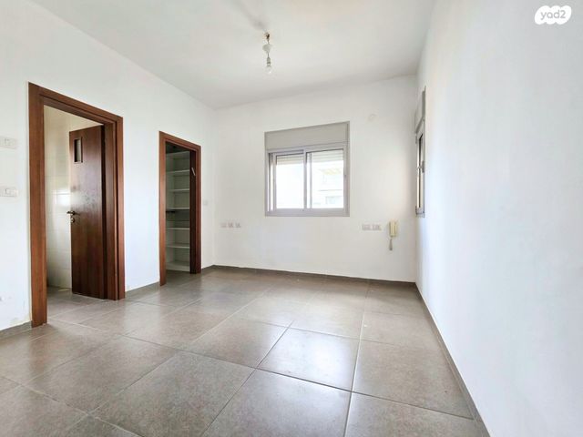 דירה, מאשה ודב סקיבין, כפר סבא הירוקה, כפר סבא