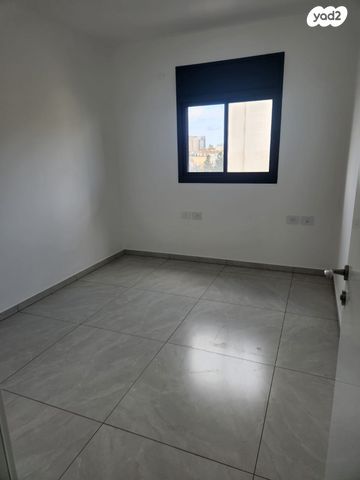 גג/ פנטהאוז, משה מרקוס, לב המושבה / מרכז העיר, פתח תקווה