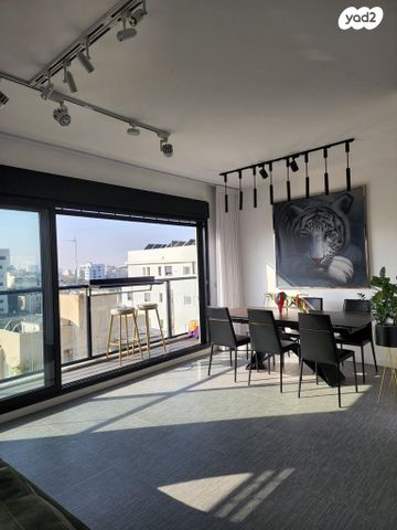 דירה, בועז, שכונת הראשונים, רמת גן