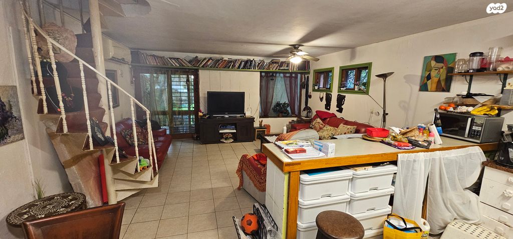 דו משפחתי, התמר 33, נווה נאמן, הוד השרון