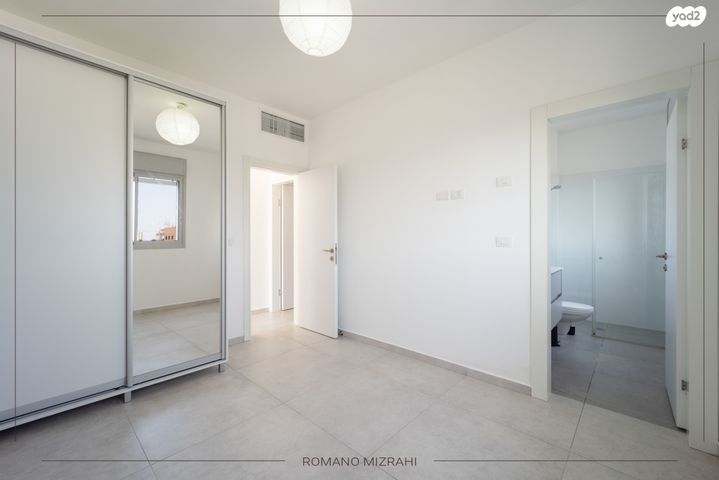 דירה, ההגנה, גבעת הרמבם, גבעתיים