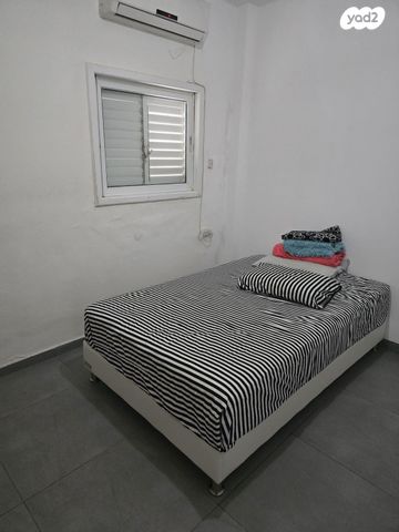 דירה, מקס נורדאו, בת ים