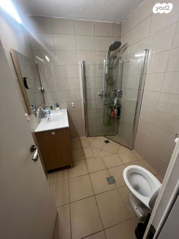 דירה, הרצל 27, מרכז העיר, קרית שמונה