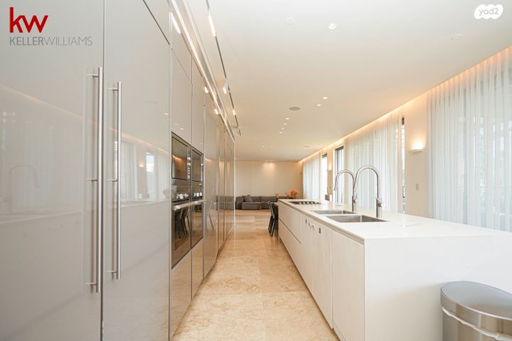 בית פרטי/ קוטג', רעננה