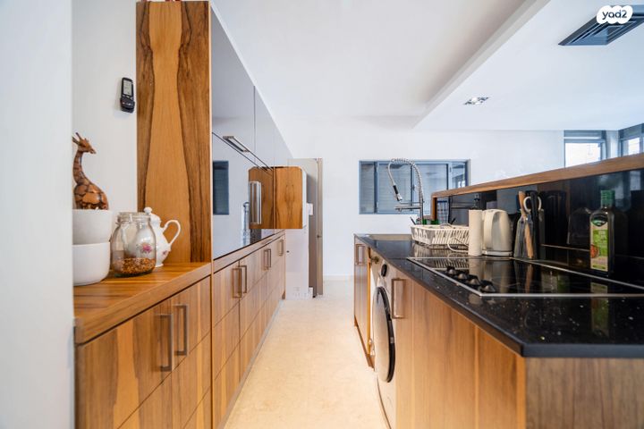 דירה, שלום עליכם, תל אביב יפו