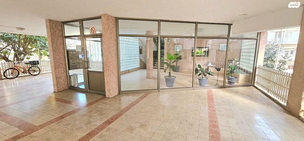 דירה, השבעה 3, מרכז העיר דרום, נתניה