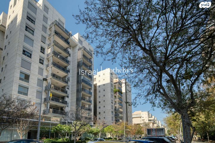 דירה, אליהו ברלין, אזורי חן, גימל החדשה, תל אביב יפו