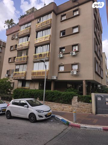 דירה, חולון