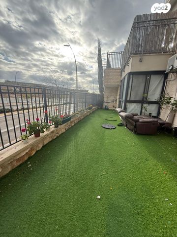 דירת גן, מרים הנביאה 20, חזון עובדיה / רמת בית שמש ג-2, בית שמש