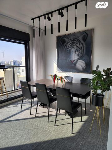 דירה, בועז, שכונת הראשונים, רמת גן