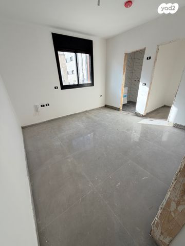 דירה, הרב קטרוני, המרכז השקט / מרכז העיר, פתח תקווה