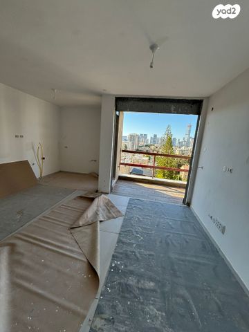 דירה, גולומב, ארלוזורוב, גבעתיים