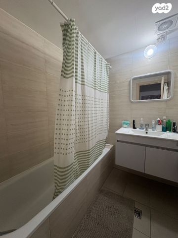 דירה, משה לוי, נאות שמיר, רמלה