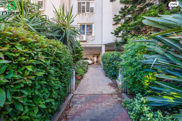 דירה, הרצל 44, מרכז העיר, חדרה