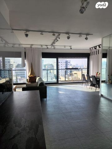 דירה, בועז, שכונת הראשונים, רמת גן