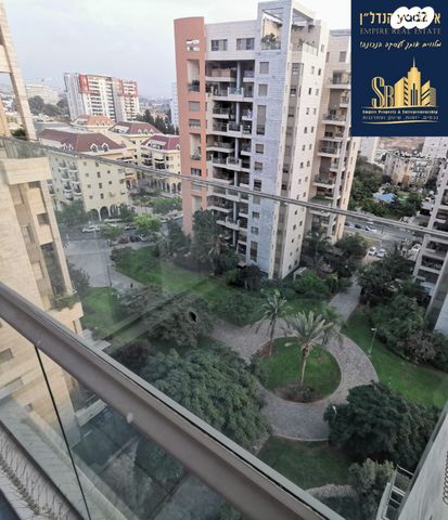 דירה, הרצל, ליבת העיר, יהוד מונוסון