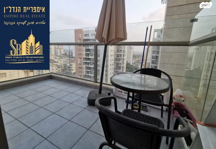 דירה, הרצל, ליבת העיר, יהוד מונוסון