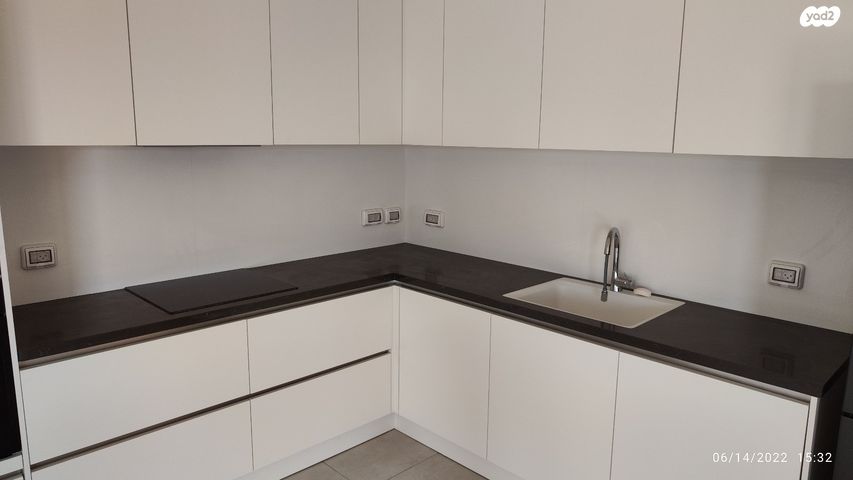 ניסים אלוני 2