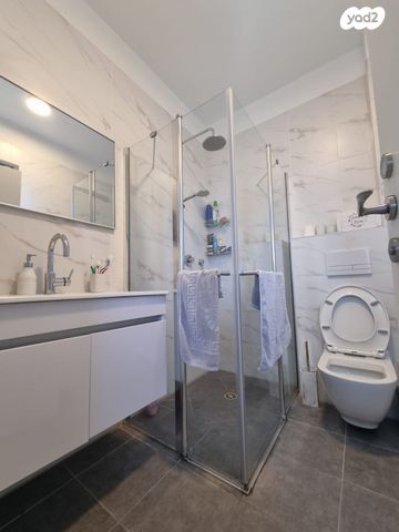 דירה, קרית אילון, חולון