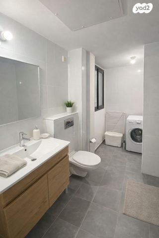 דירה, משה לוי 7, נאות שמיר, רמלה