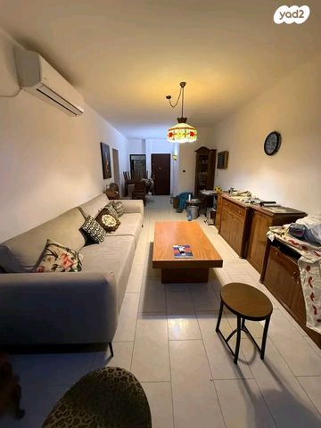 דירה, פתח תקווה, מרכז, קרית עבודה, חולון