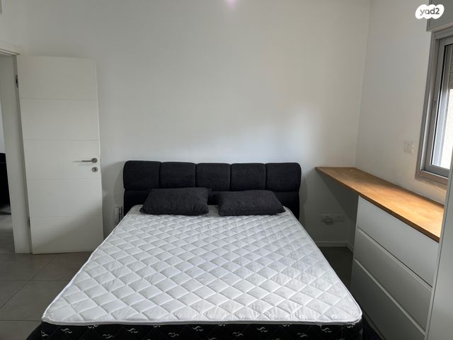 דירה, הרצליה