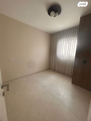 גג/ פנטהאוז, ז'אן ז'ורס 20, הצפון הישן - דרום, תל אביב יפו