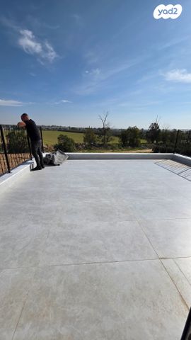 בית פרטי/ קוטג', גילת