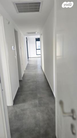 דירה, יצחק ויטנברג, פתח תקווה