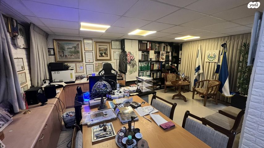 בית פרטי/ קוטג', ארלוזורוב 103, מרכז, קרית עבודה, חולון