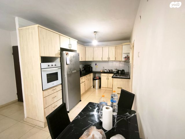 דירה, שדרות בן גוריון 8, בן גוריון, חולון