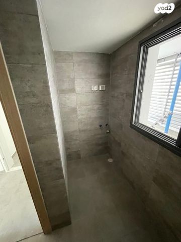 דירה, יעקב פיכמן, ח-501, חולון