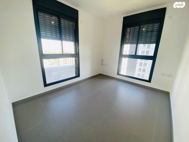 דירה, יונה וולך 7, גרין פארק החדשה, הוד השרון