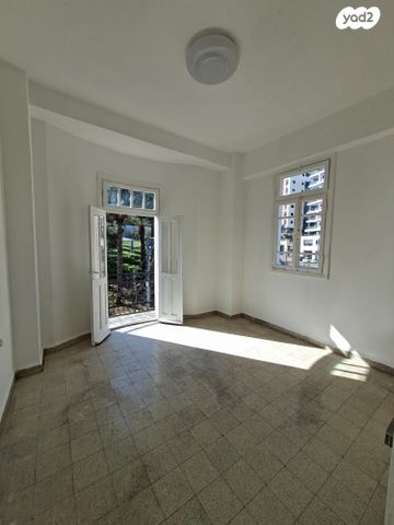 דירה, ואדי סאליב, העיר התחתית, ואדי סאליב, חיפה