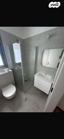 דירה, הרדוף, נאות כרמל, טירת כרמל