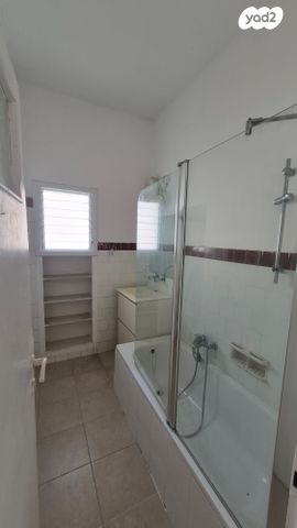 דירה, יד לבנים, רמת גן