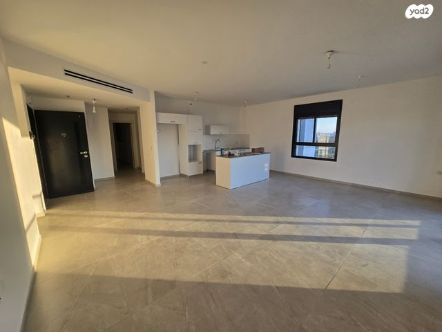 דירה, ד"ר יוסף בורג, כוכב הצפון, נתניה