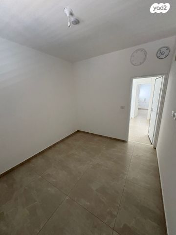 דירה, נחל זיתן, אפיקי הנחל / אופקים החדשה, אופקים