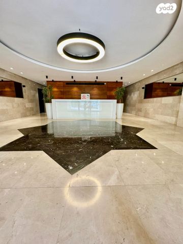 דירת גן, מרכז דרום, רעננה