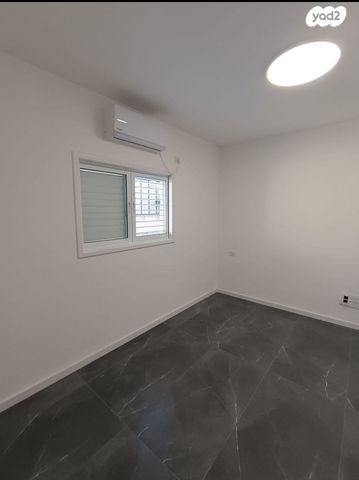 דירה, סירקין, פועלי הרכבת, גבעתיים