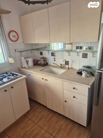 דירה, גרשון ש"ץ, נאות שמיר, רמלה