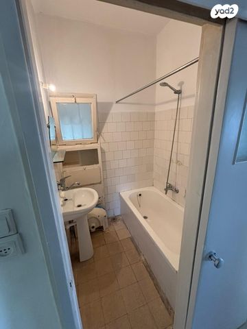 דירה, יצחק שדה, יד אליהו, תל אביב יפו