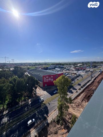 דירה, חצוצרה, המוזיקה, שדרות