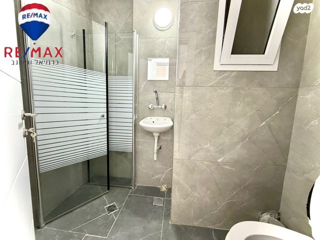 דירה, הזית, כרמיאל