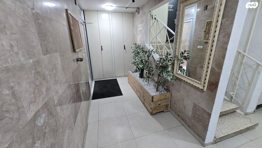 דירה, הצבעוני 41, יבנה