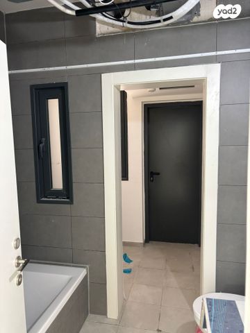 דירת גן, שרה אהרונסון 1, מורשת, מודיעין מכבים רעות