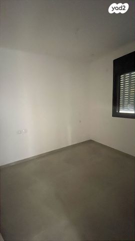 דירה, הרב יצחק ידידיה פרנקל 65, תל אביב יפו