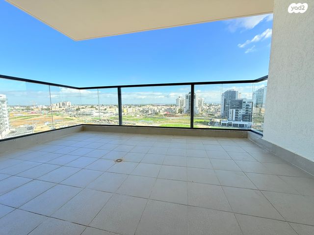 דירה, כרמי הנדיב, אחוזת רוטנר, קרית מלאכי